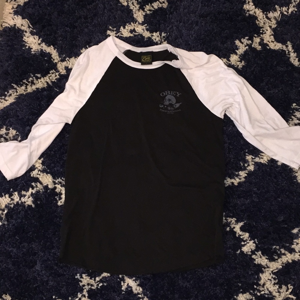 Obey baseball tee small women’s large